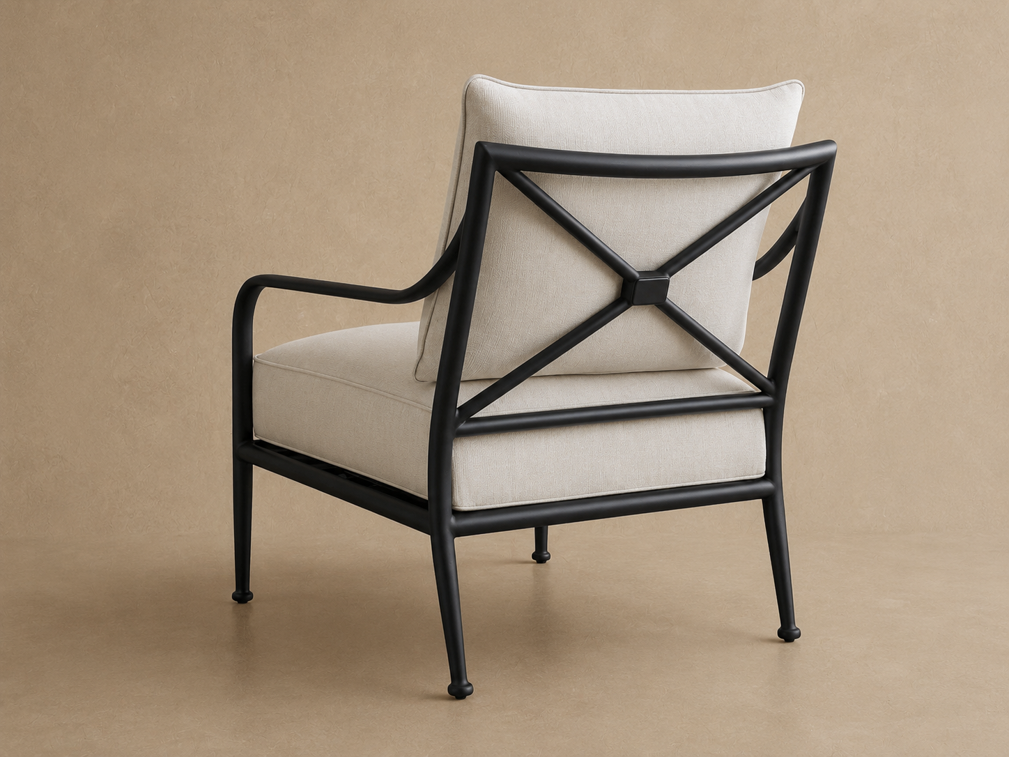 Arlo Outdoor Arm Chair