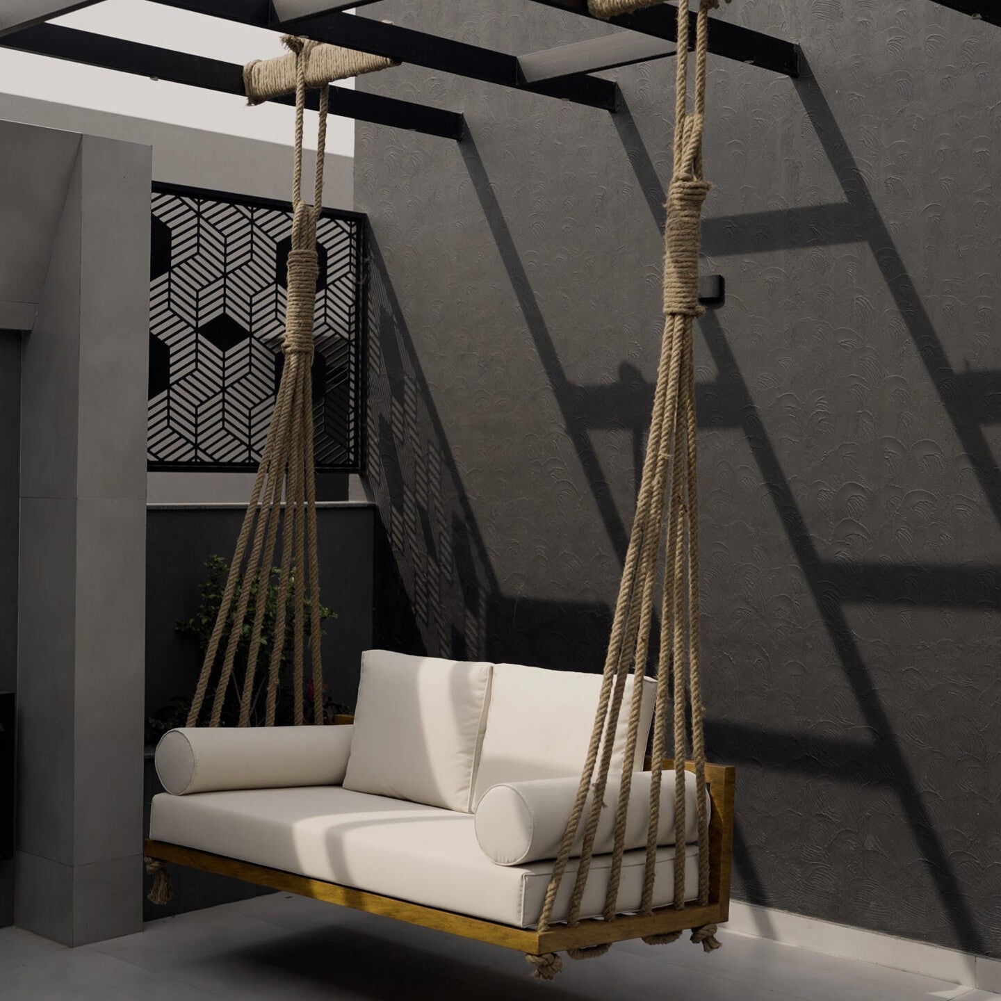 Rustic Hanging Swing image 1