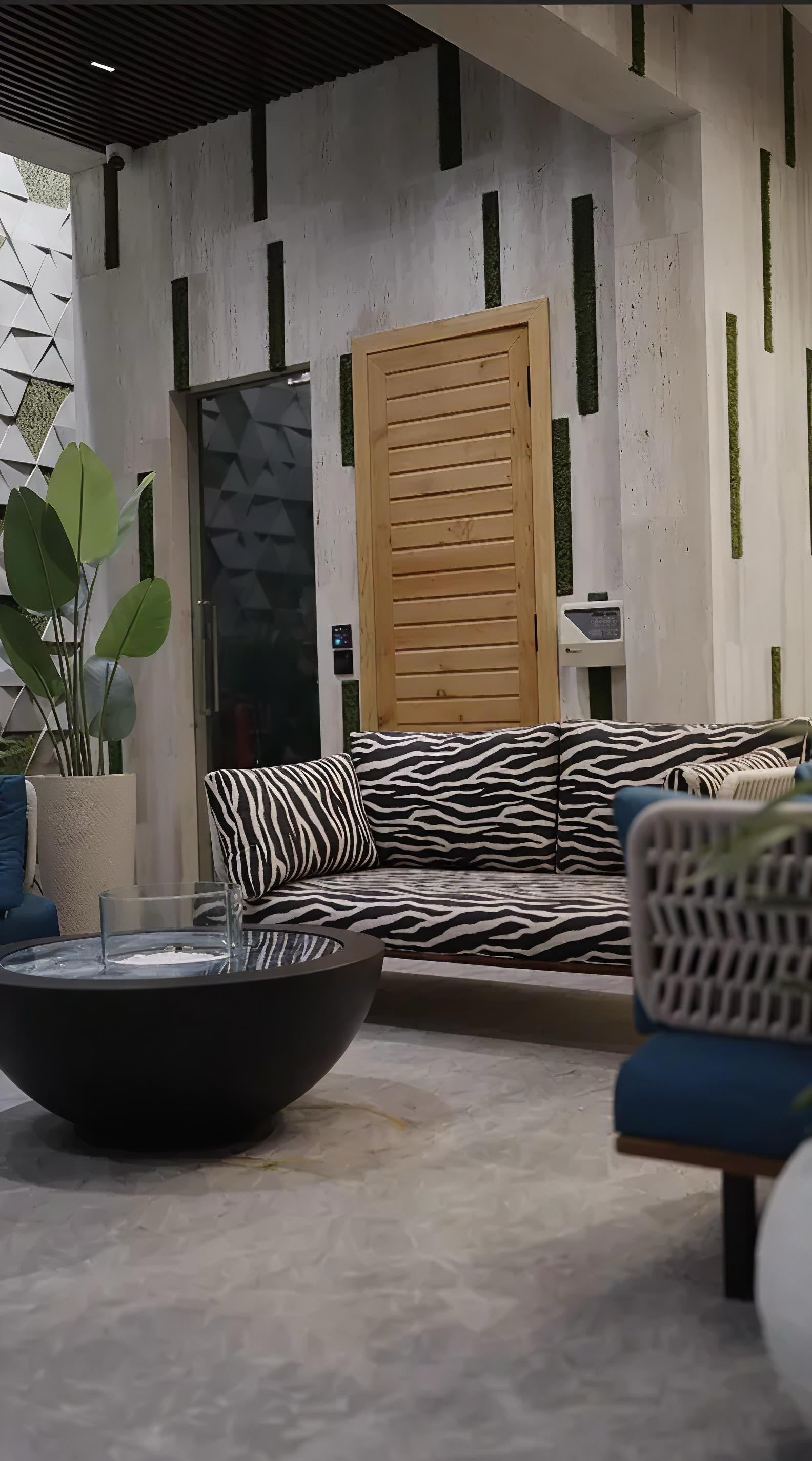 Hawkesbay Woven Outdoor Lounge Sofa