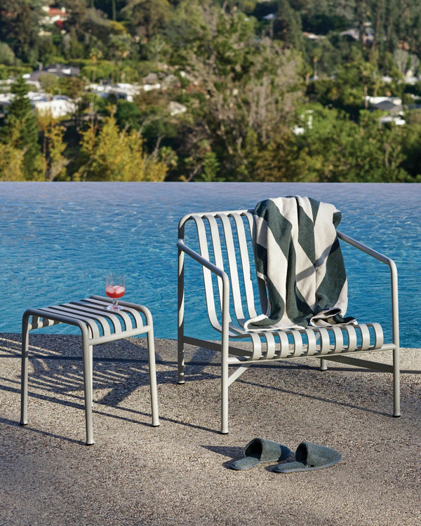 Arc Outdoor Lounge Chair